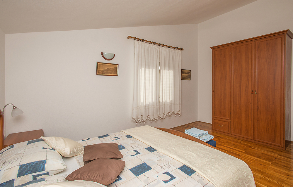 Detalj istočne sobe A4+2